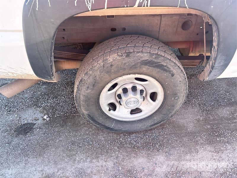 Chevrolet Silverado 2500HD 4x2 Pickup Other