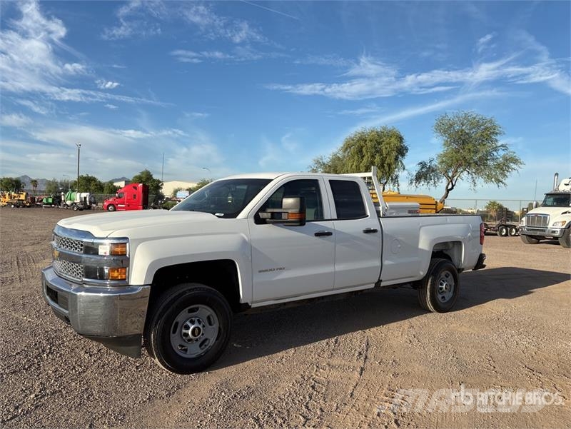Chevrolet Silverado 2500 HD 4x2 Extended Cab Pickup Други