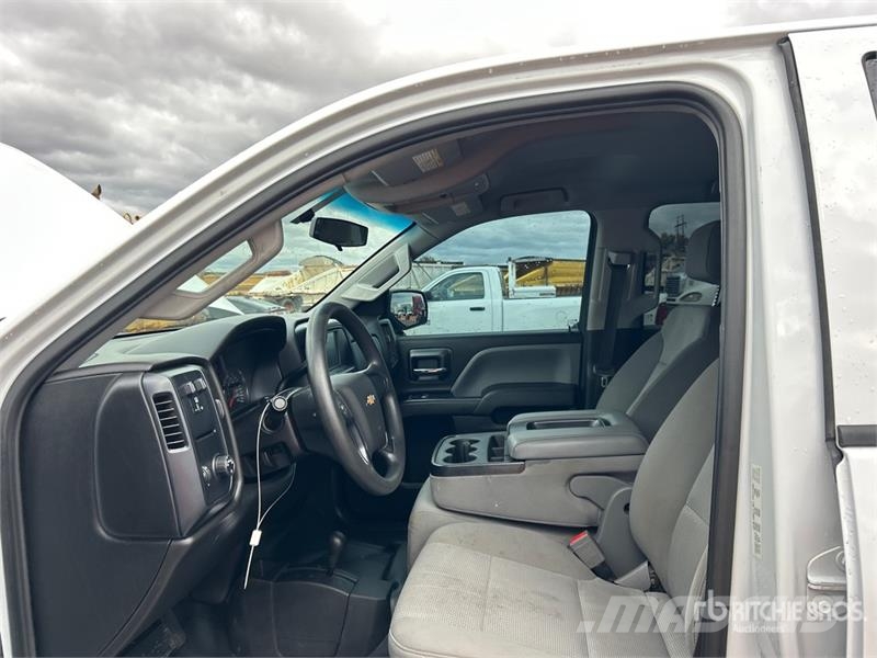 Chevrolet Silverado 2500HD 4x4 Crew Cab Pickup Andre