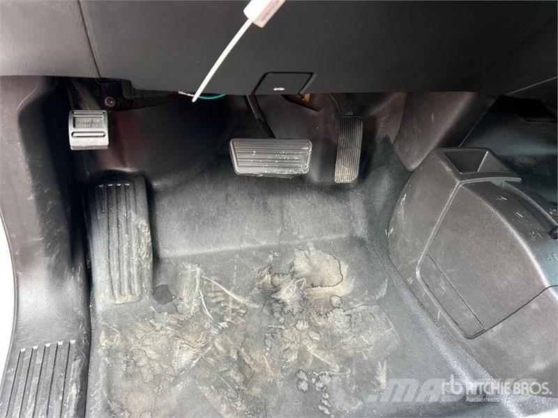 Chevrolet Silverado 2500HD 4x4 Crew Cab Pickup Andre
