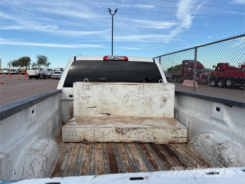 Chevrolet Silverado 2500HD Ostalo