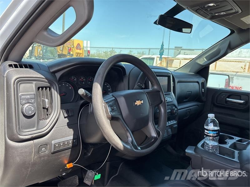 Chevrolet Silverado 2500 HD 4x2 Extended Cab Pickup Drugi