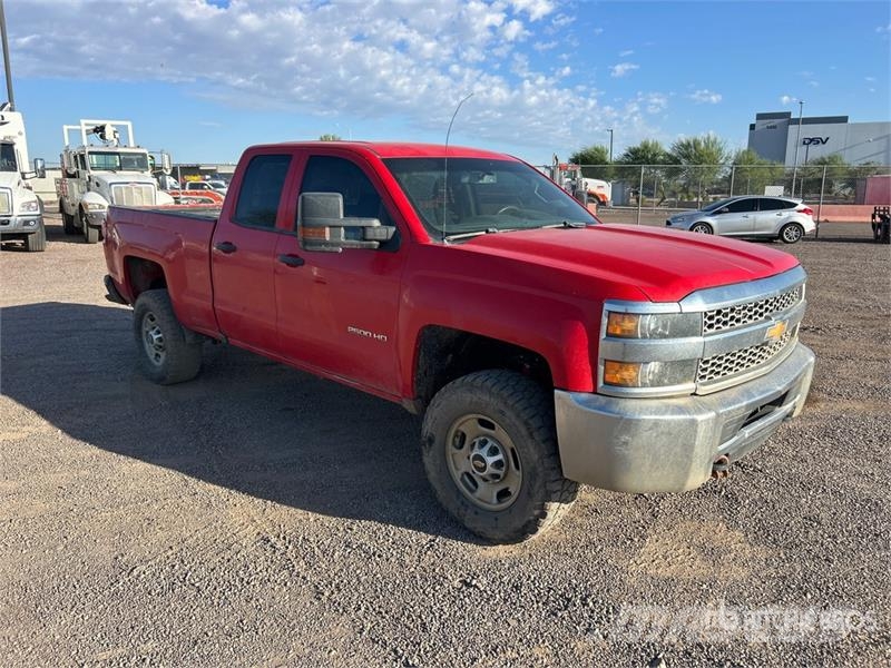 Chevrolet Silverado 2500HD Další