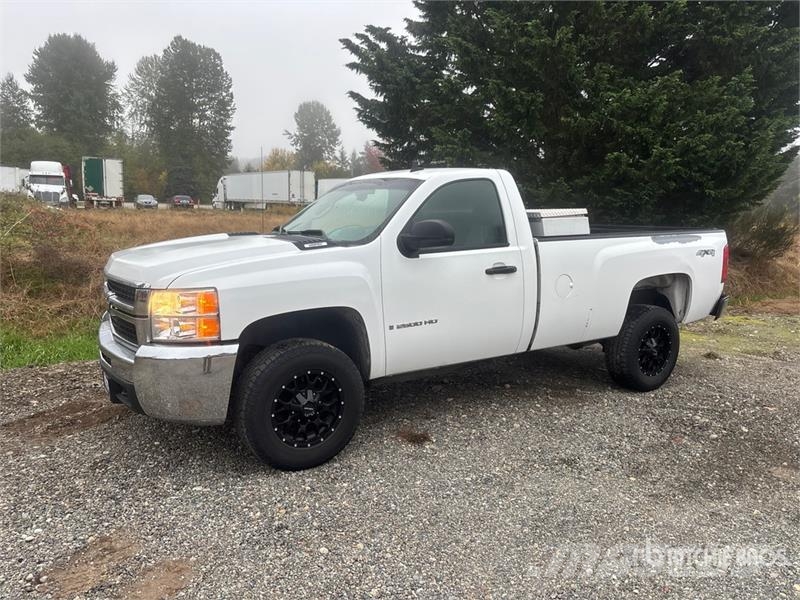 Chevrolet Silverado 2500HD LT 4x4 Pickup Anders