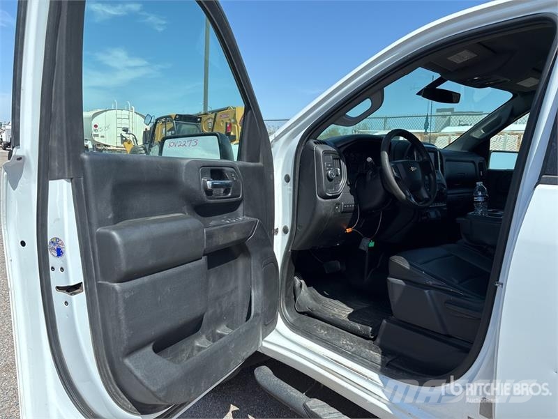 Chevrolet Silverado 2500 HD 4x2 Extended Cab Pickup Drugi