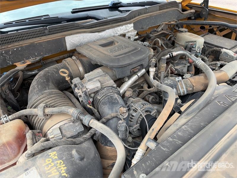 Chevrolet Silverado 2500HD 4x2 Extended Cab 4X2 Utility Truc Pick up/Dropside