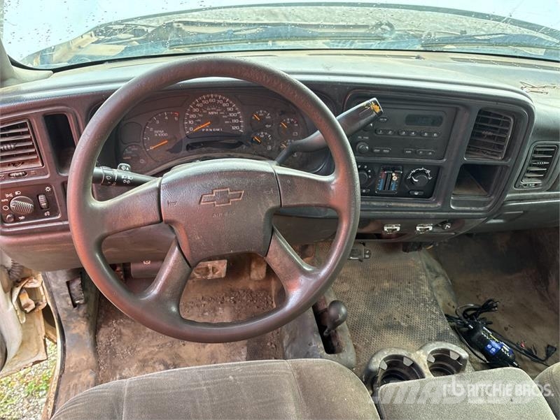 Chevrolet Silverado 2500 Kamioni sa otvorenim sandukom