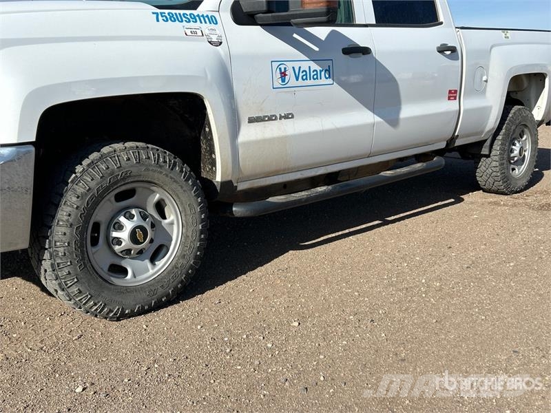 Chevrolet Silverado 2500 HD 4x4 Crew Cab Pickup Other
