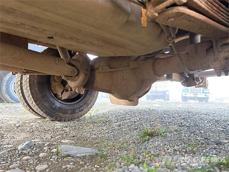 Chevrolet Silverado 2500 Kamioni sa otvorenim sandukom