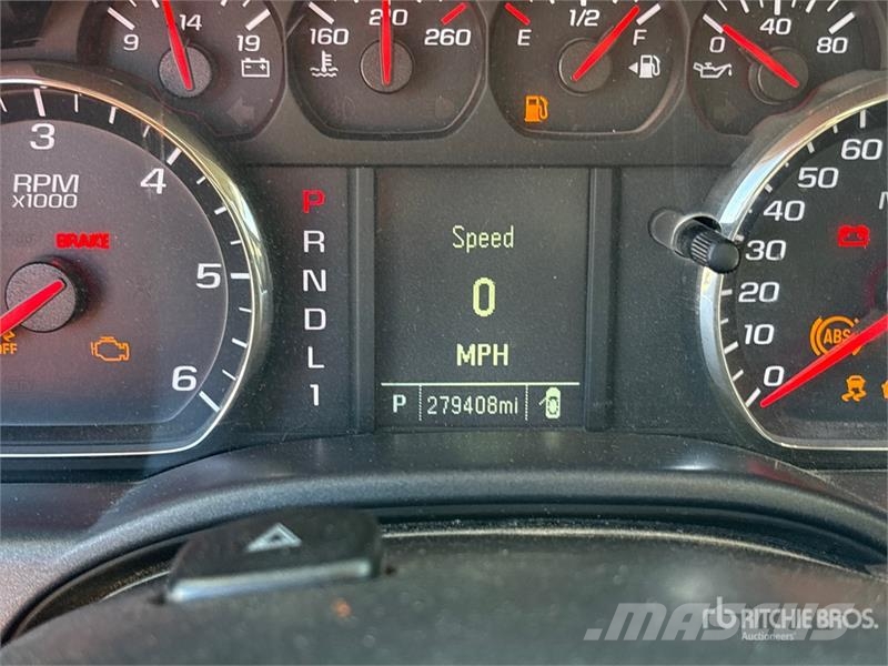 Chevrolet Silverado 2500HD 多目的／汎用車両