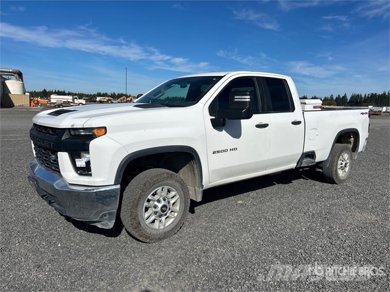 Chevrolet Silverado 2500 4x4 Extended Cab Pickup Drugi