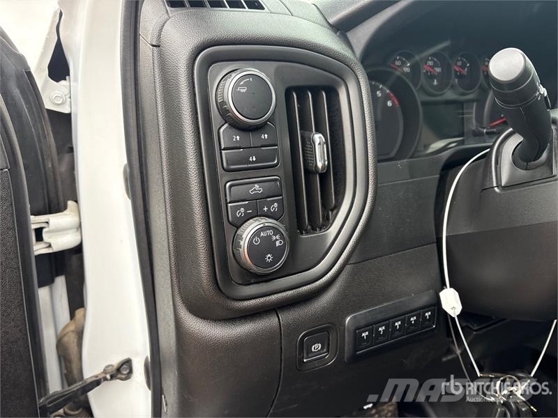 Chevrolet Silverado 2500HD 4x4 Extended Cab Pickup 其他