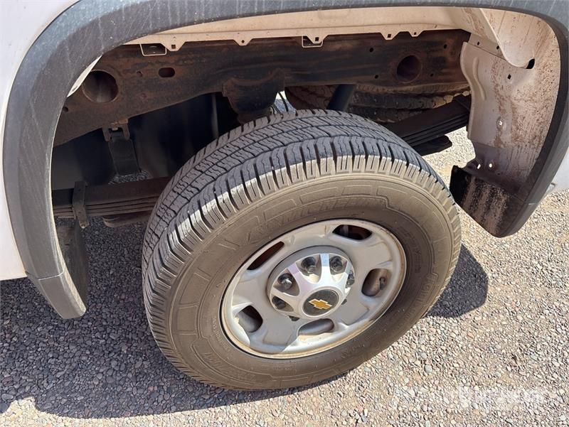 Chevrolet Silverado 2500 HD 4x2 Extended Cab Pickup Drugi