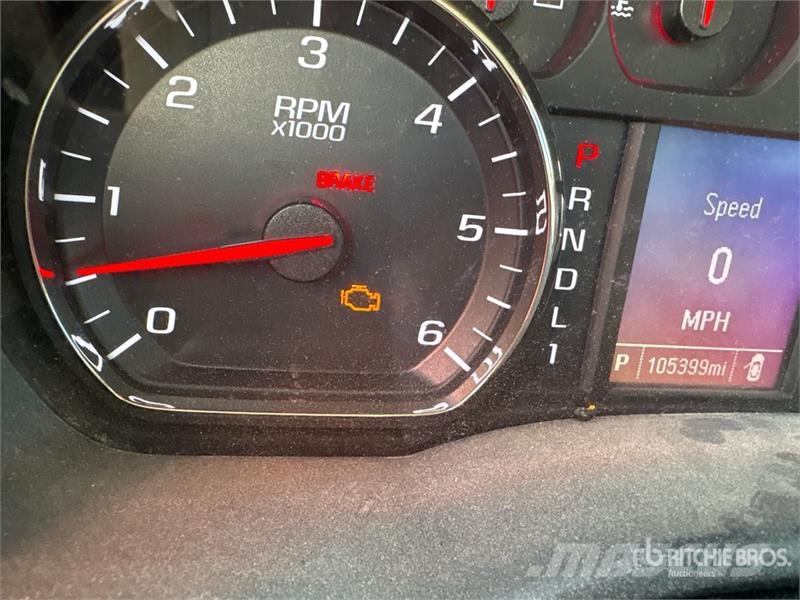 Chevrolet Silverado 2500HD 4x4 Crew Cab Utility Truck 픽업/드롭사이드