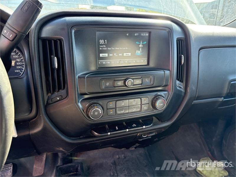 Chevrolet Silverado 2500HD 多目的／汎用車両