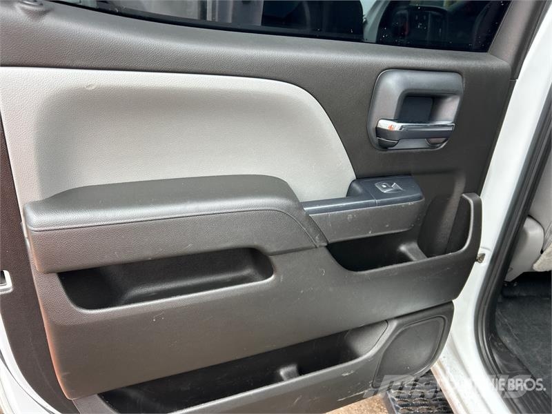 Chevrolet Silverado 2500HD 4x4 Crew Cab Pickup Andre