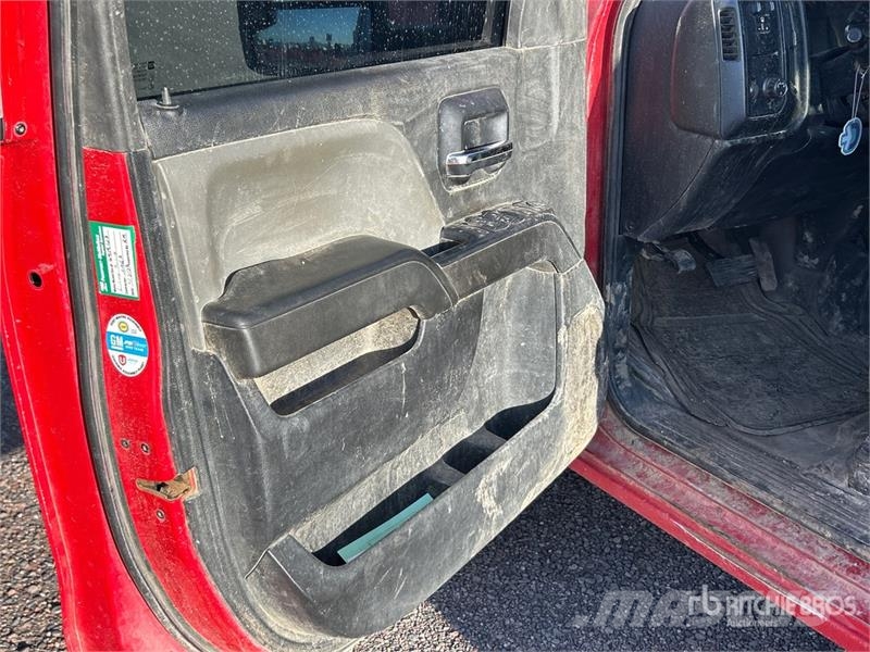 Chevrolet Silverado 2500HD Další