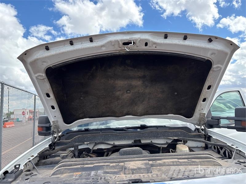 Chevrolet Silverado 2500HD LT 4x4 Extended Cab Pickup Drugi