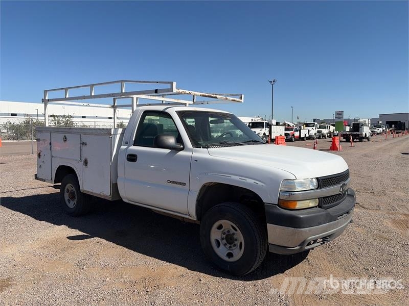 Chevrolet Silverado 2500HD 4x2 Utility Truck Pick-upy / Pojazdy z otwieranymi burtami