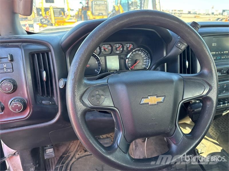 Chevrolet Silverado 2500HD 4x4 Crew Cab Pickup Other