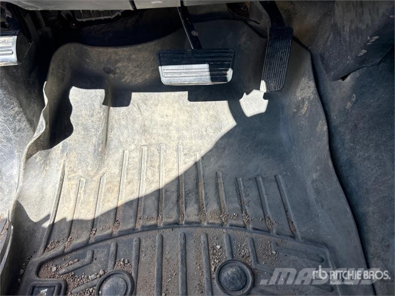 Chevrolet Silverado 2500HD 4x4 Pickup Άλλα Vans