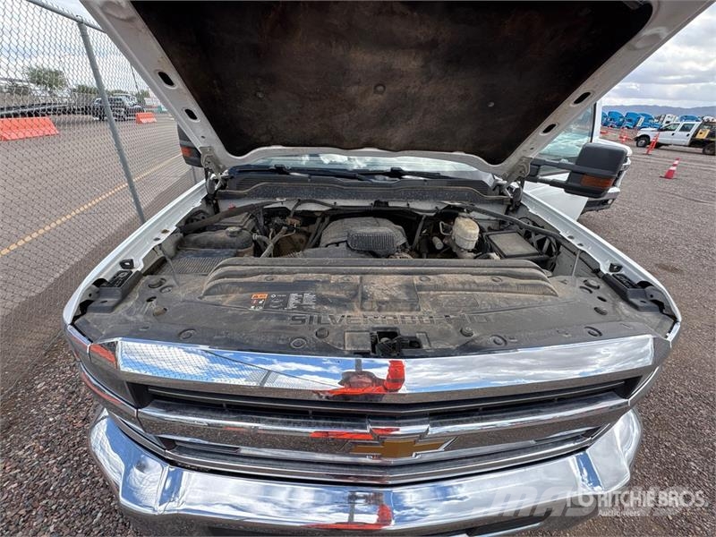Chevrolet Silverado 2500HD LT 4x4 Extended Cab Pickup Drugi