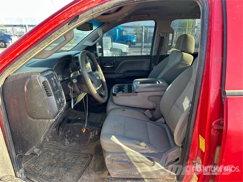 Chevrolet Silverado 2500HD Další