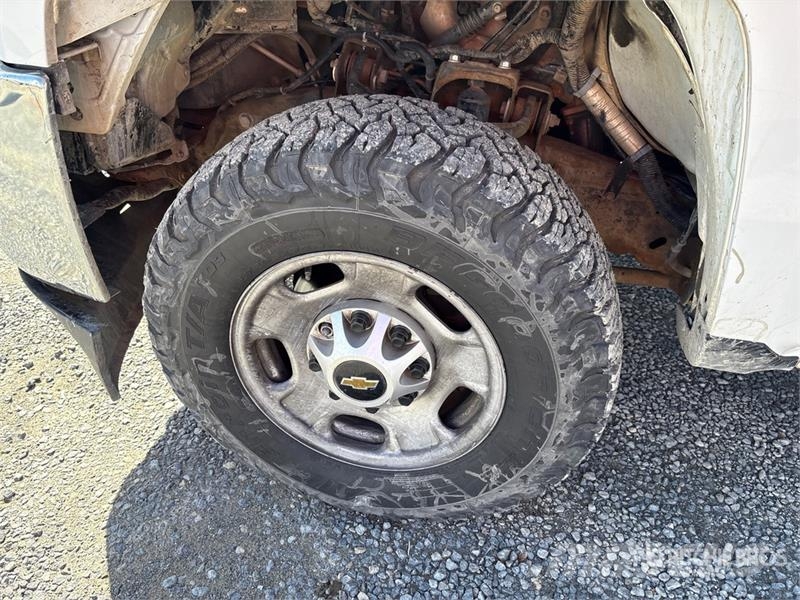 Chevrolet Silverado 2500HD 多目的／汎用車両