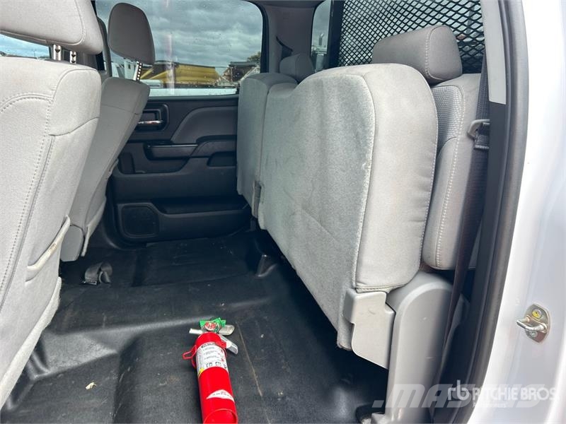 Chevrolet Silverado 2500HD 4x4 Crew Cab Pickup Andre