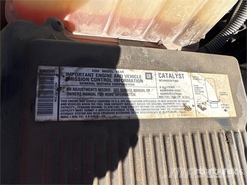 Chevrolet Silverado 2500HD 4x2 Pickup Other