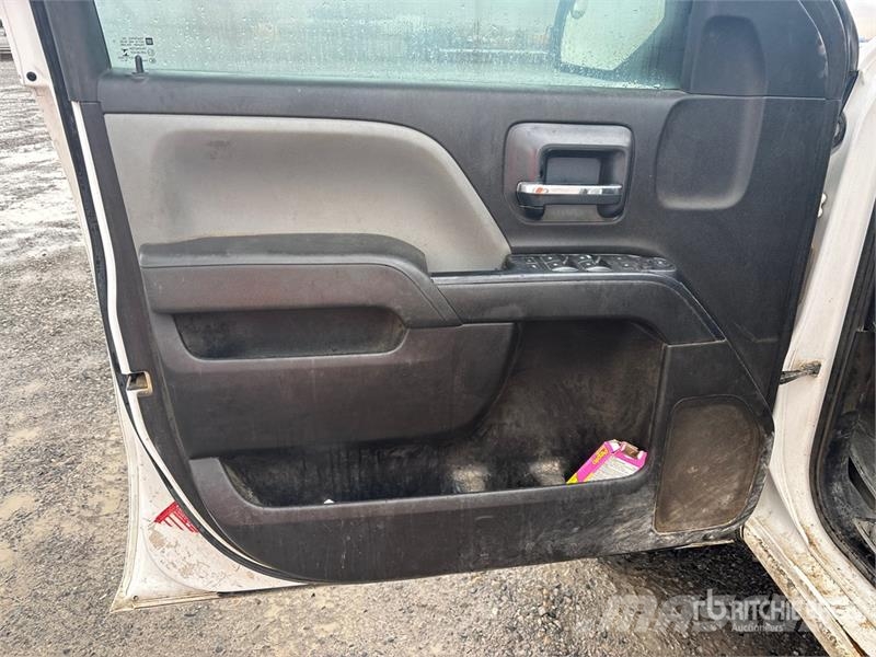 Chevrolet Silverado 2500HD 4x4 Extended Cab Pickup Drugi