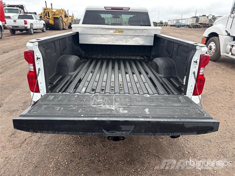 Chevrolet Silverado 2500HD 4x4 Extended Cab Pickup 其他