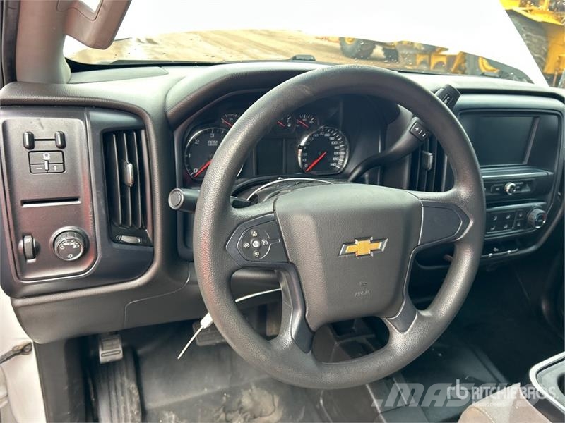Chevrolet Silverado 2500HD 4x4 Crew Cab Pickup Andre