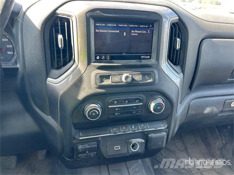 Chevrolet Silverado 2500 4x4 Extended Cab Pickup Drugi