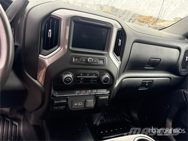 Chevrolet Silverado 2500HD 4x4 Extended Cab Pickup 其他