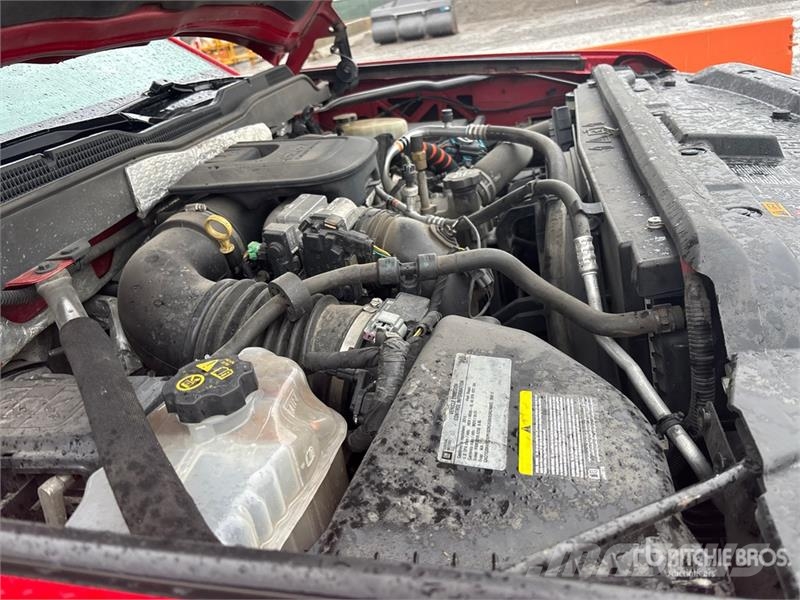 Chevrolet Silverado 2500HD 4x4 Crew Cab Pickup Drugi