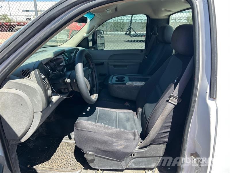 Chevrolet Silverado 2500HD 4x2 Utility Truck شاحنات خفيفة/مفصلية الجوانب