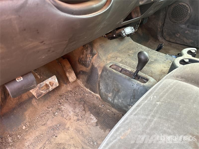 Chevrolet Silverado 2500 Kamioni sa otvorenim sandukom