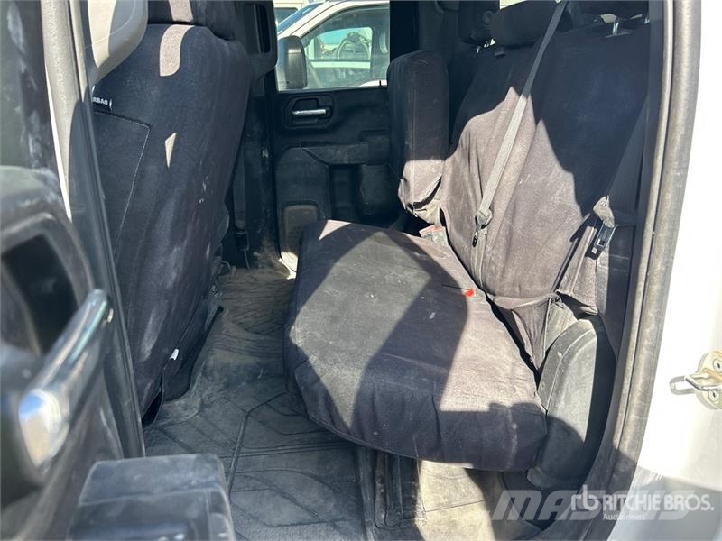 Chevrolet Silverado 2500 4x4 Extended Cab Pickup Drugi
