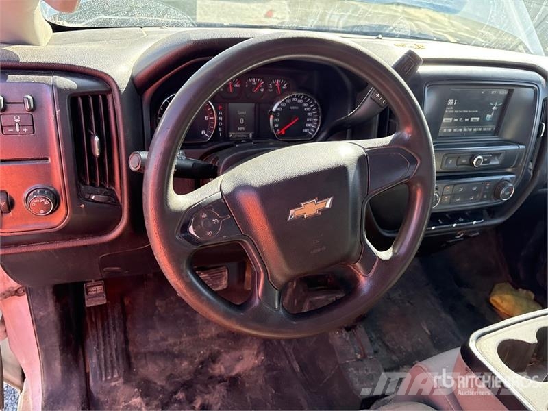 Chevrolet Silverado 2500HD 多目的／汎用車両