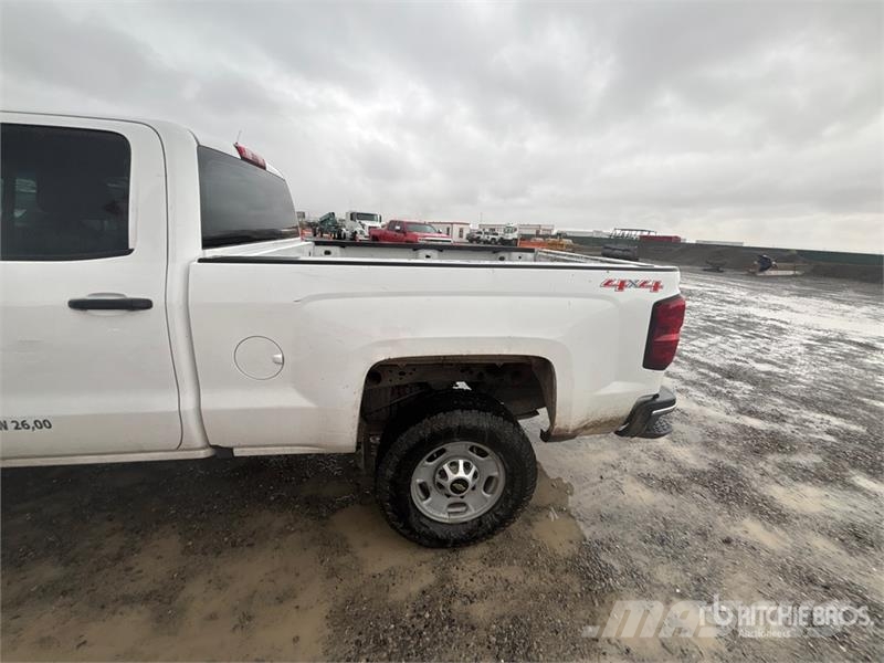 Chevrolet Silverado 2500HD 4x4 Extended Cab Pickup Drugi