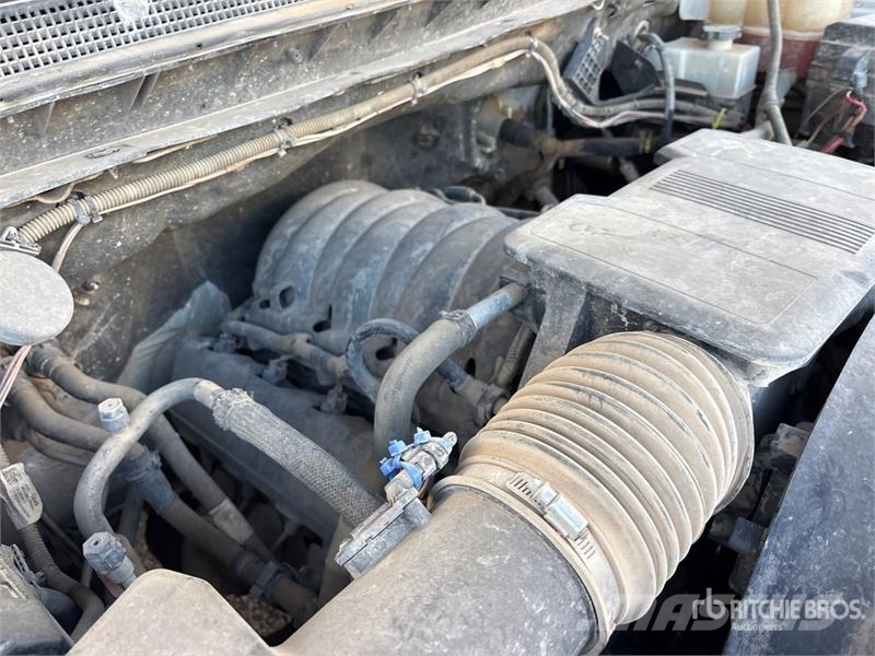 Chevrolet Silverado 2500HD Z71 4x4 Crew Cab Pickup その他