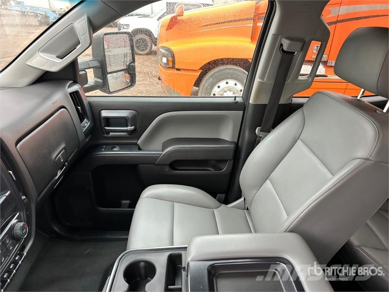 Chevrolet Silverado 2500HD 4x4 Extended Cab Pickup Andre