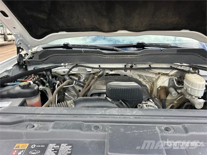 Chevrolet Silverado 2500HD 4x4 Crew Cab Pickup Andre