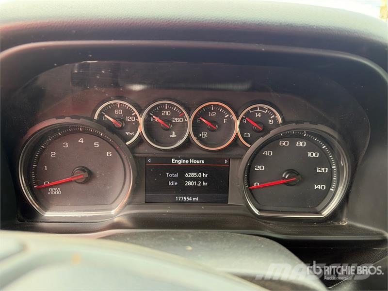 Chevrolet Silverado 2500HD Otros