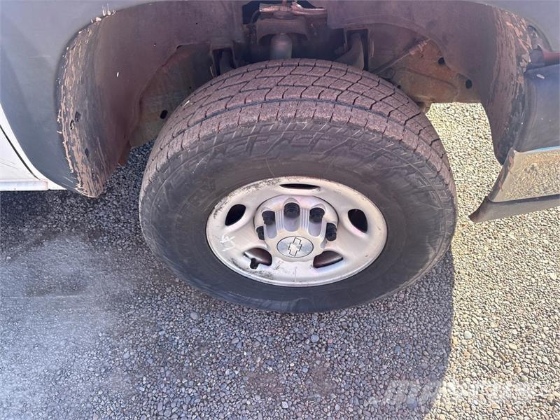 Chevrolet Silverado 2500HD 4x2 Pickup Other