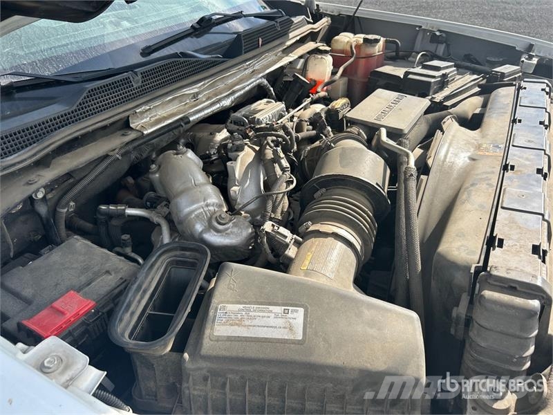 Chevrolet Silverado 2500 Ostalo