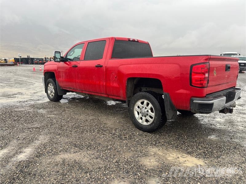 Chevrolet Silverado 2500HD 4x4 Crew Cab Pickup Drugi