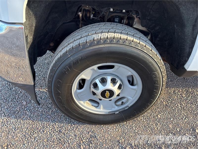 Chevrolet Silverado 2500 HD 4x2 Extended Cab Pickup Други