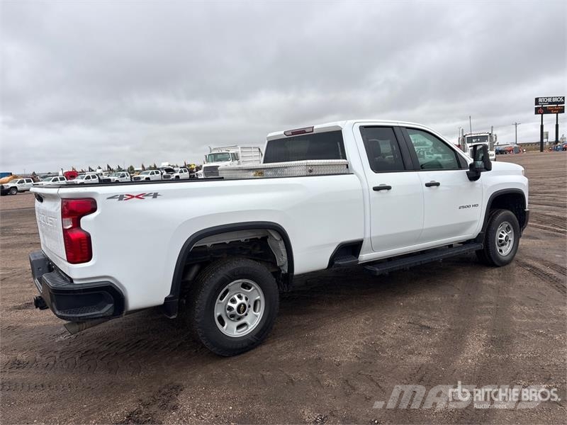 Chevrolet Silverado 2500HD 4x4 Extended Cab Pickup 其他